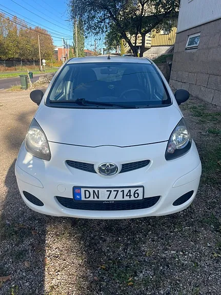 Toyota Aygo 2011 photo 2