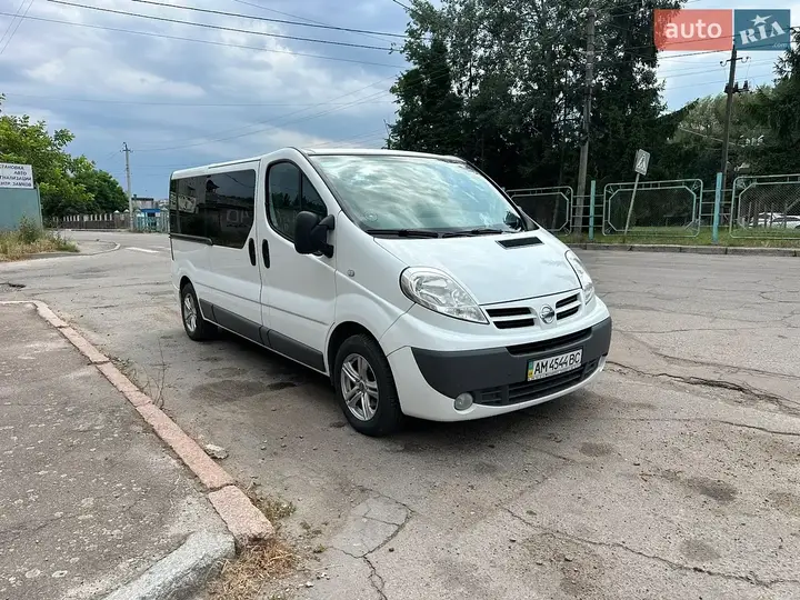 Nissan Primastar 2011 photo 3