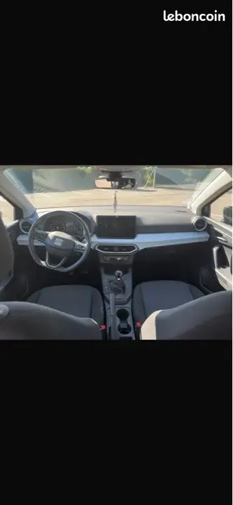 Seat Ibiza 2022 photo 2