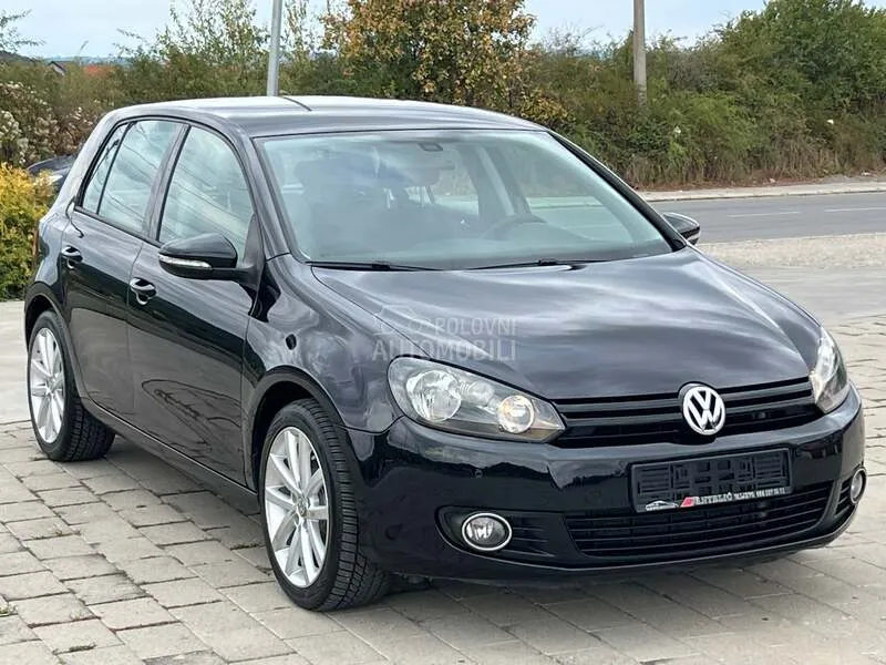 Volkswagen Golf 2010 photo 4