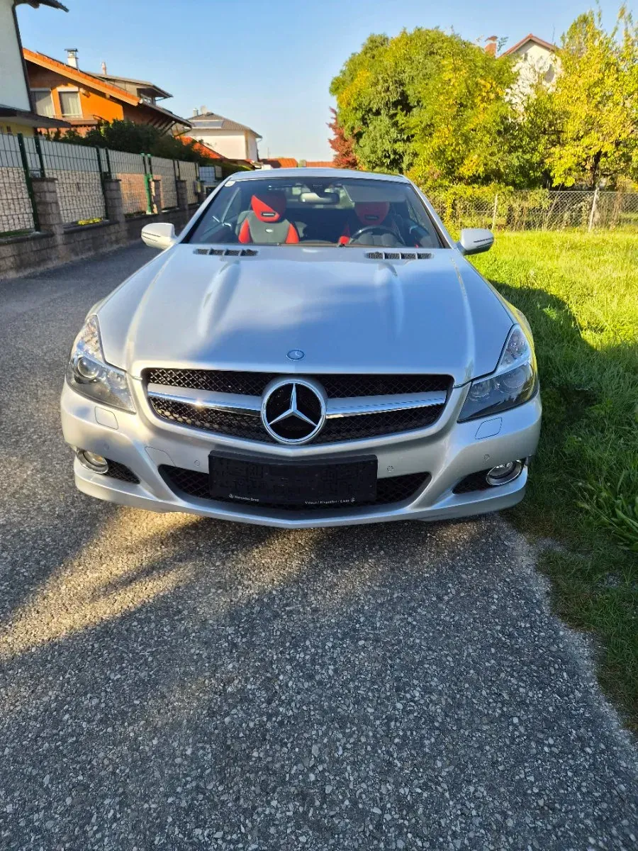 Mercedes-Benz Sl-Class 2009 photo 3