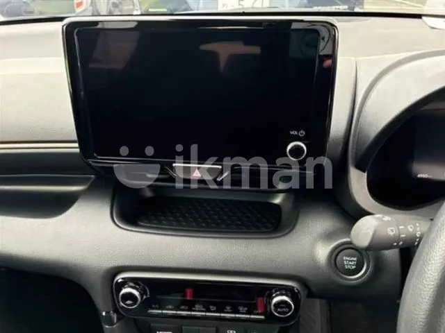 Toyota Yaris 2025 photo 4
