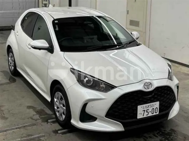 Toyota Yaris 2025 photo 2