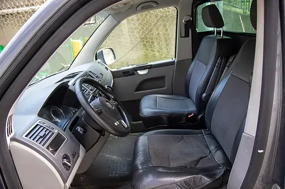 Volkswagen Transporter 2012 photo 5