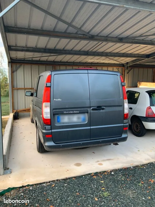 Mercedes-Benz Vito 2011 photo 2