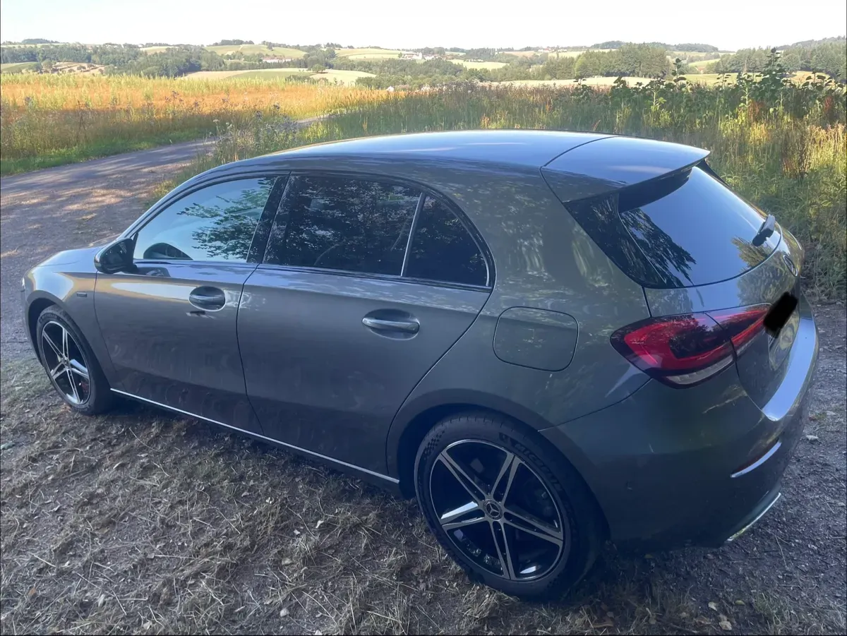 Mercedes-Benz A-Class 2020 photo 3