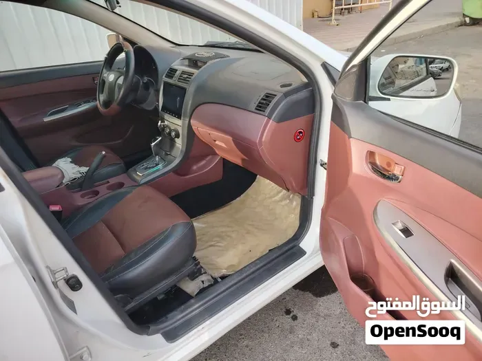 BYD F3 2016 photo 3
