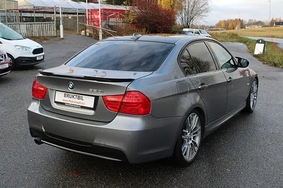 BMW 320I 2011 photo 5