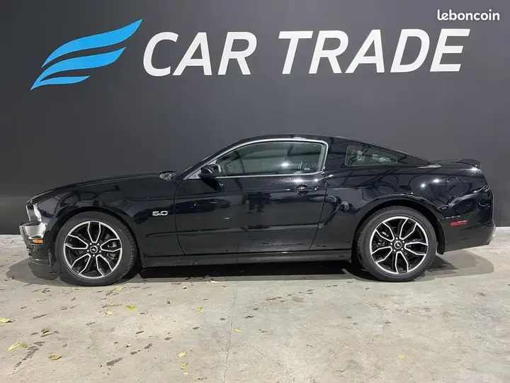 Ford Mustang 2013 photo 2