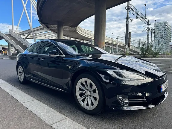 Tesla Model S 2018 photo 2