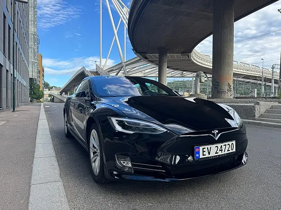 Tesla Model S 2018 photo 3