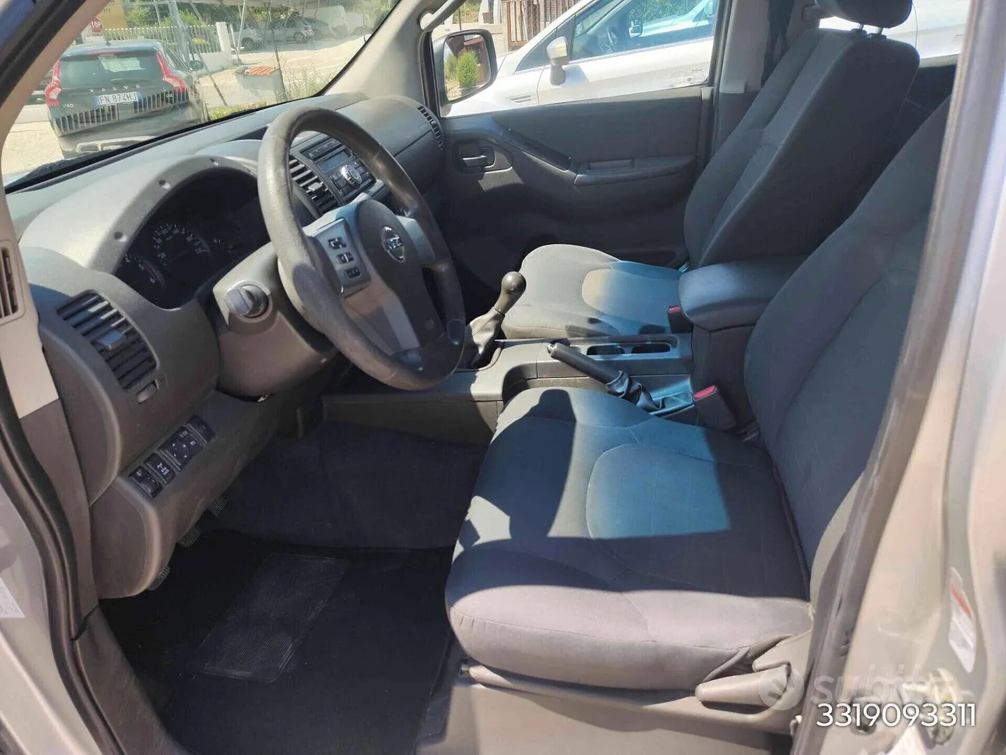 Nissan Navara 2014 photo 3