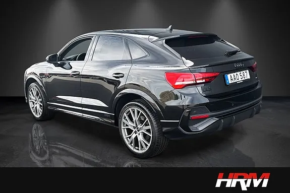 Audi Q3 2021 photo 3