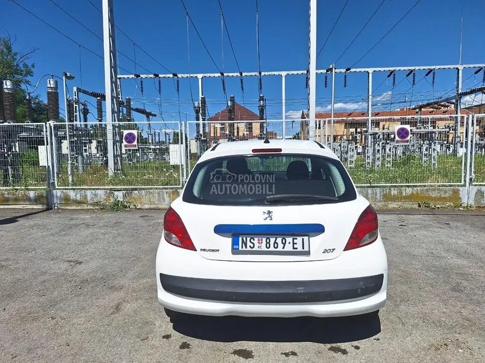 Peugeot 207 2007 photo 4
