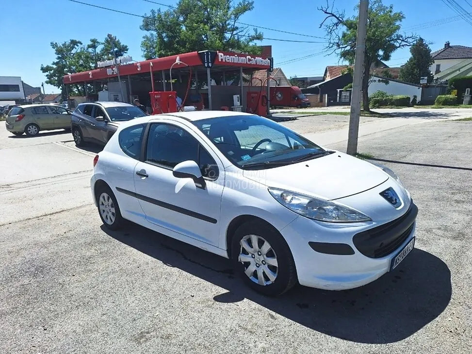 Peugeot 207