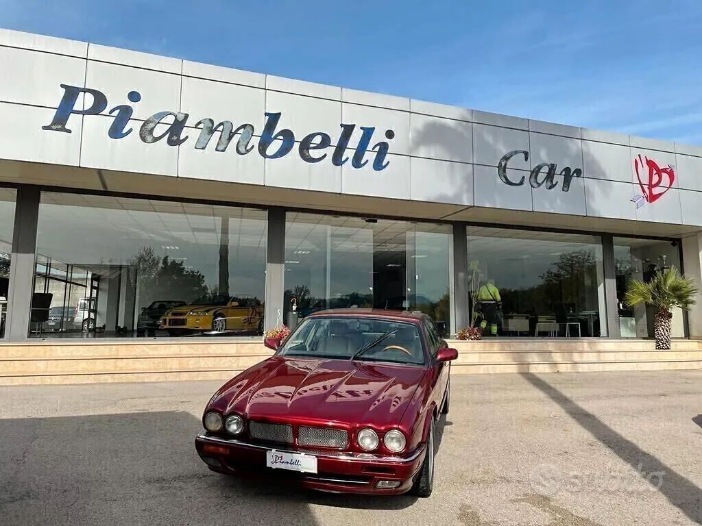 Jaguar Xj
