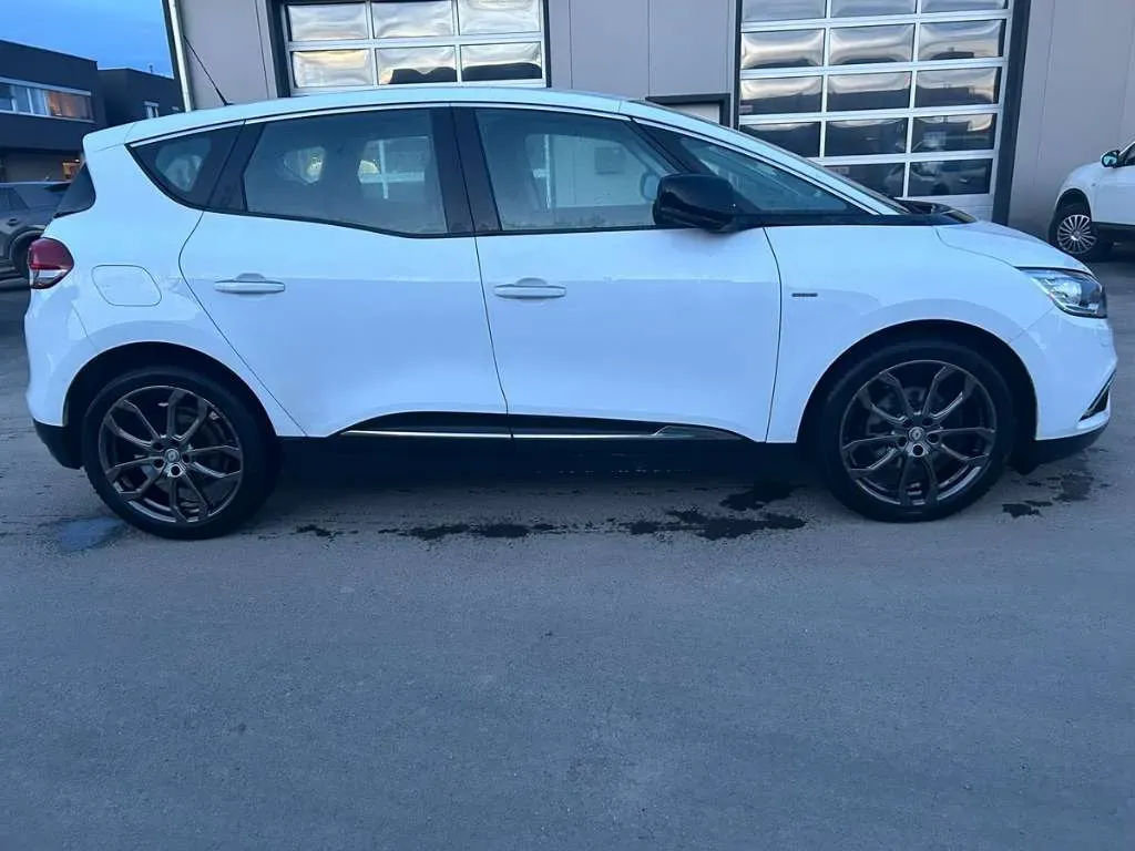 Renault Scenic 2020 photo 2