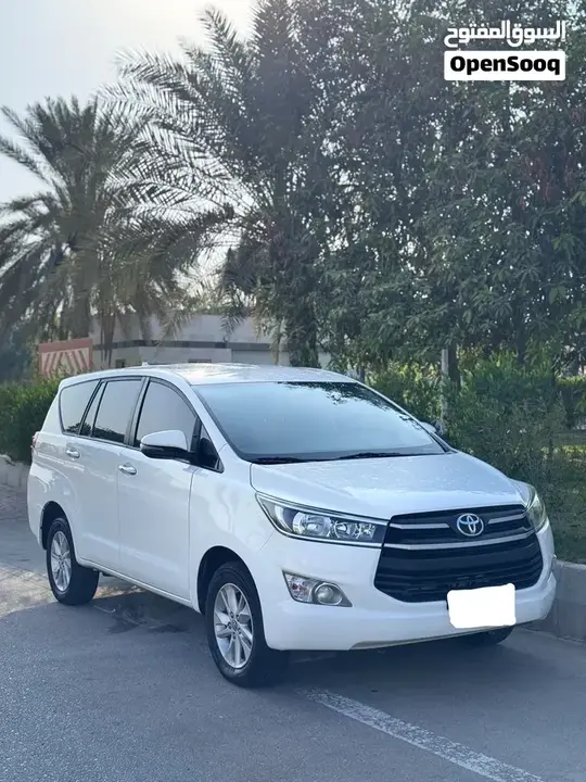 Toyota Innova 2020 photo 3