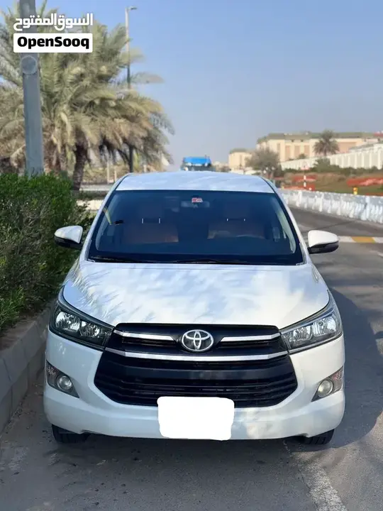 Toyota Innova 2020 photo 2