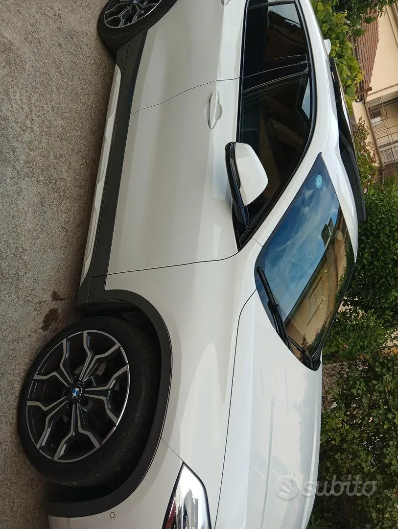 BMW X2 2019 photo 2