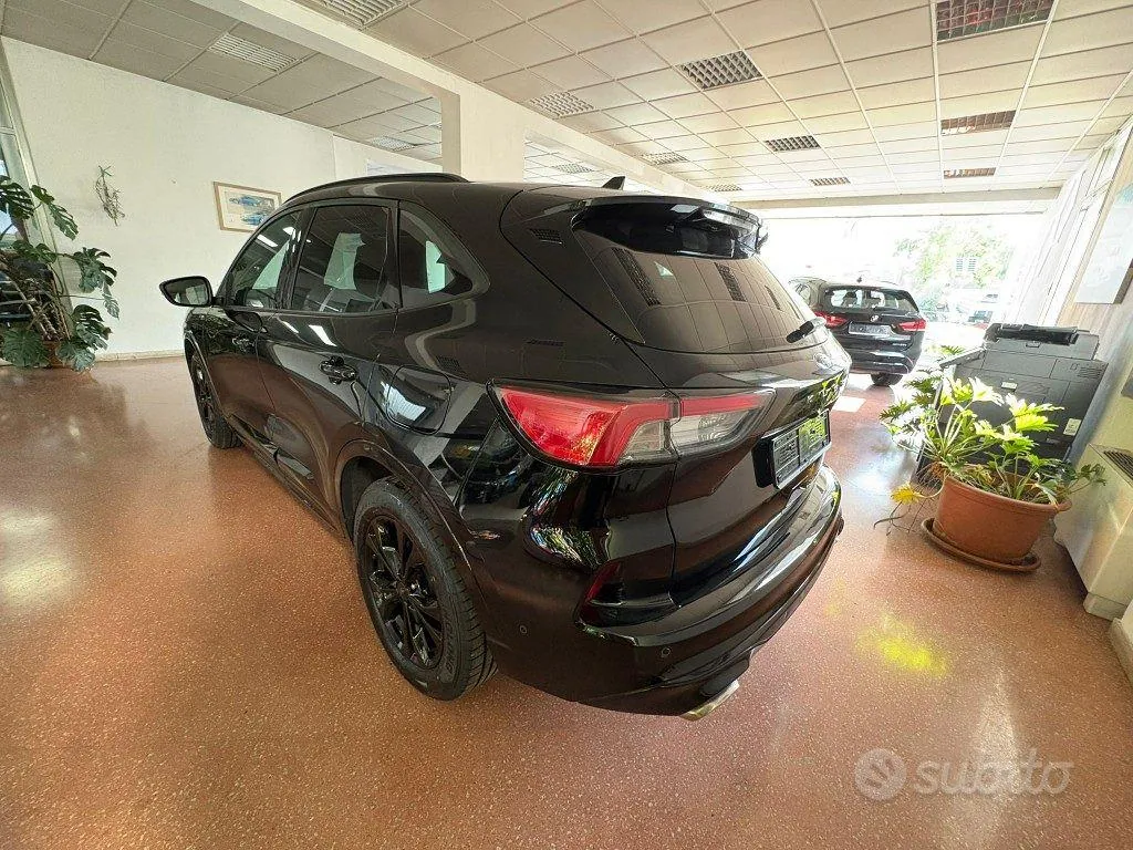 Ford Kuga 2021 photo 3