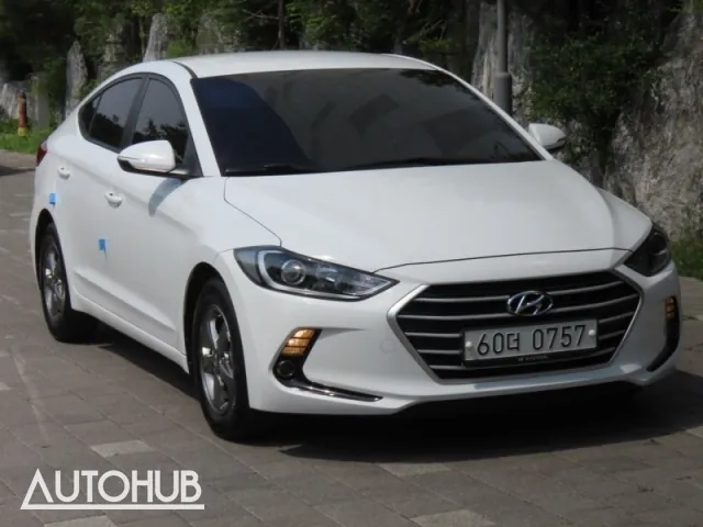 Hyundai Avante 2015 photo 2