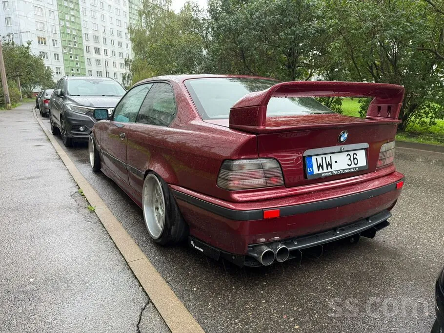 BMW 320 1993 photo 2