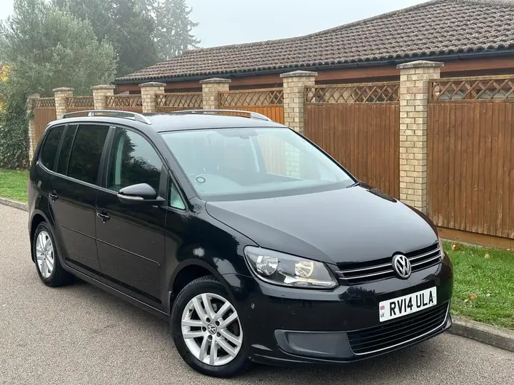 Volkswagen Touran 2014 photo 3