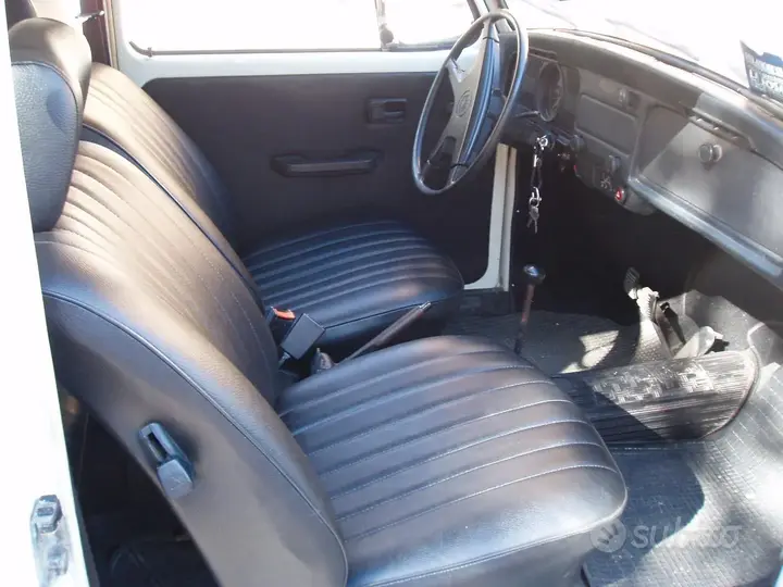 Volkswagen Maggiolino 1980 photo 3