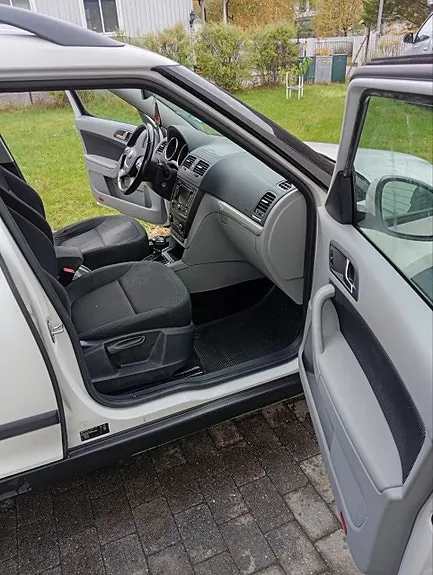 Skoda Yeti 2013 photo 2