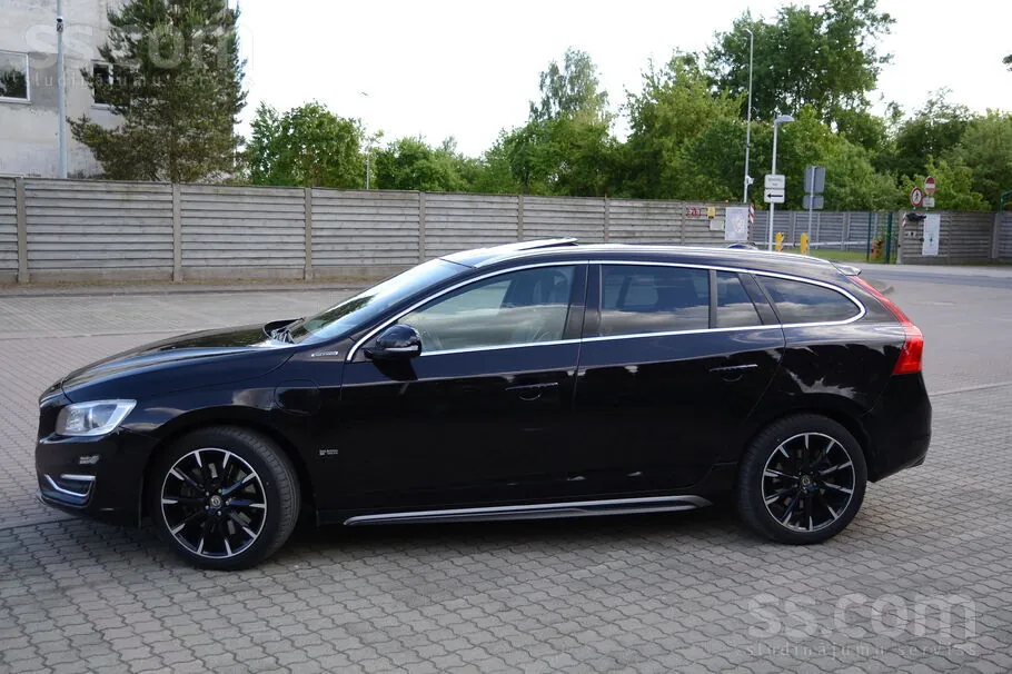 Volvo V60 2014 photo 3