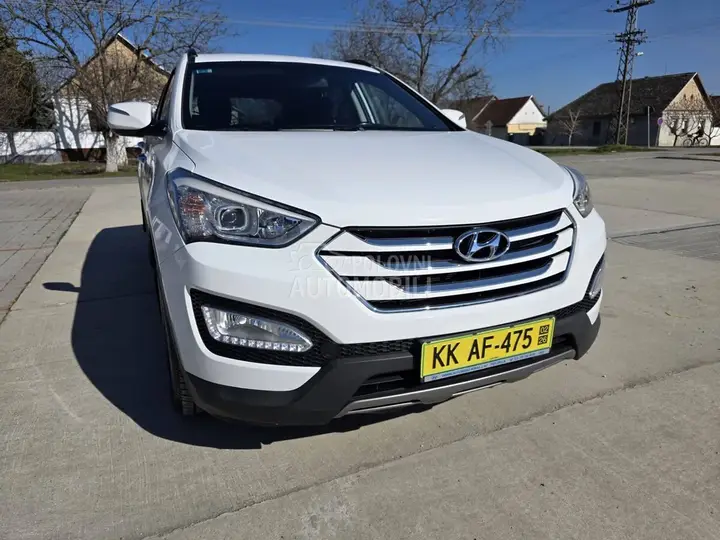 Hyundai Santa Fe 2013 photo 5