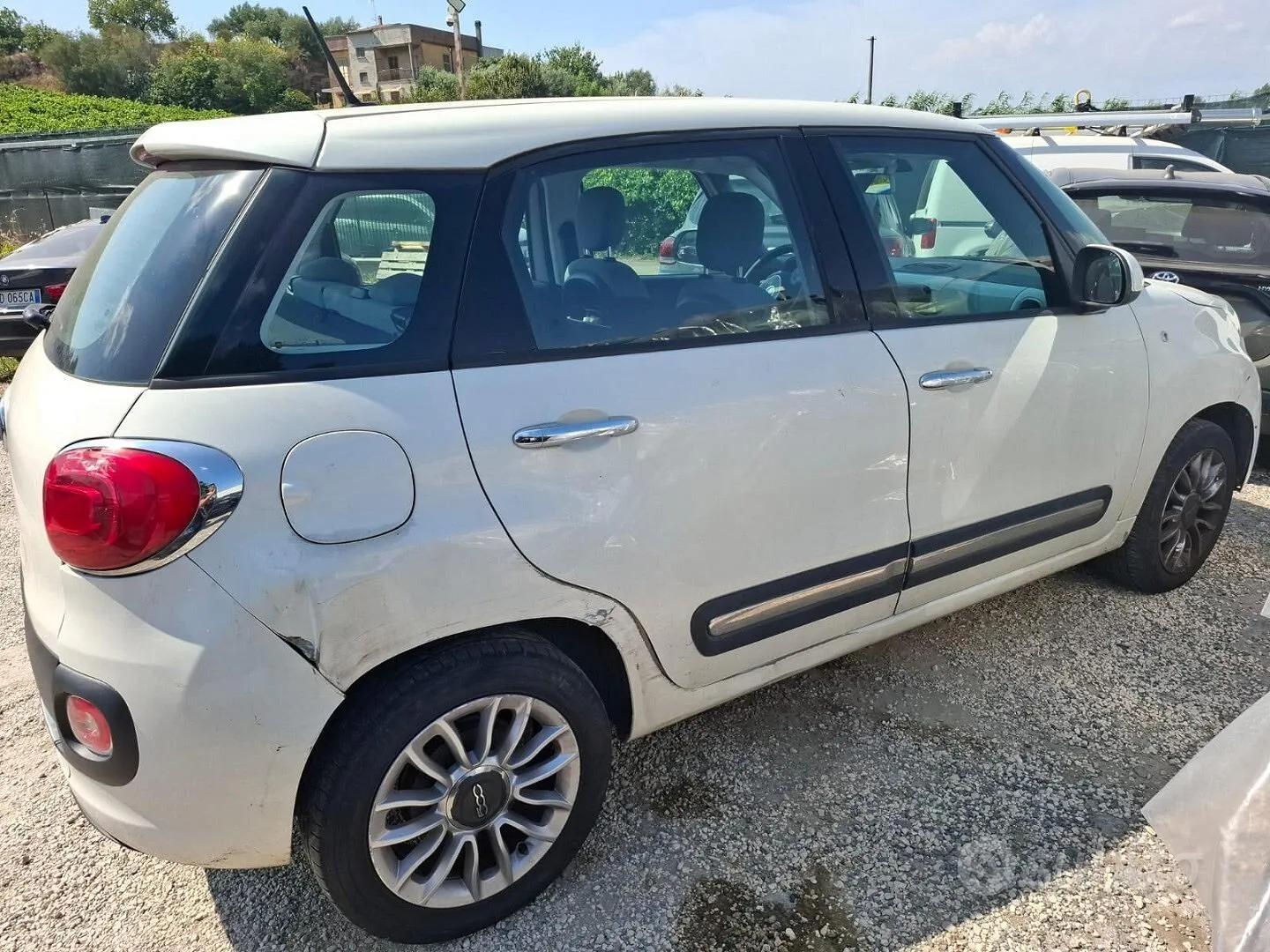 Fiat 500L 2015 photo 3