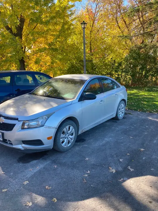 Chevrolet Cruze 2012 photo 2