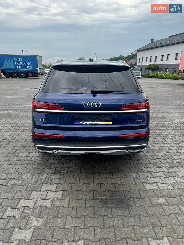 Audi Q7 2020 photo 4