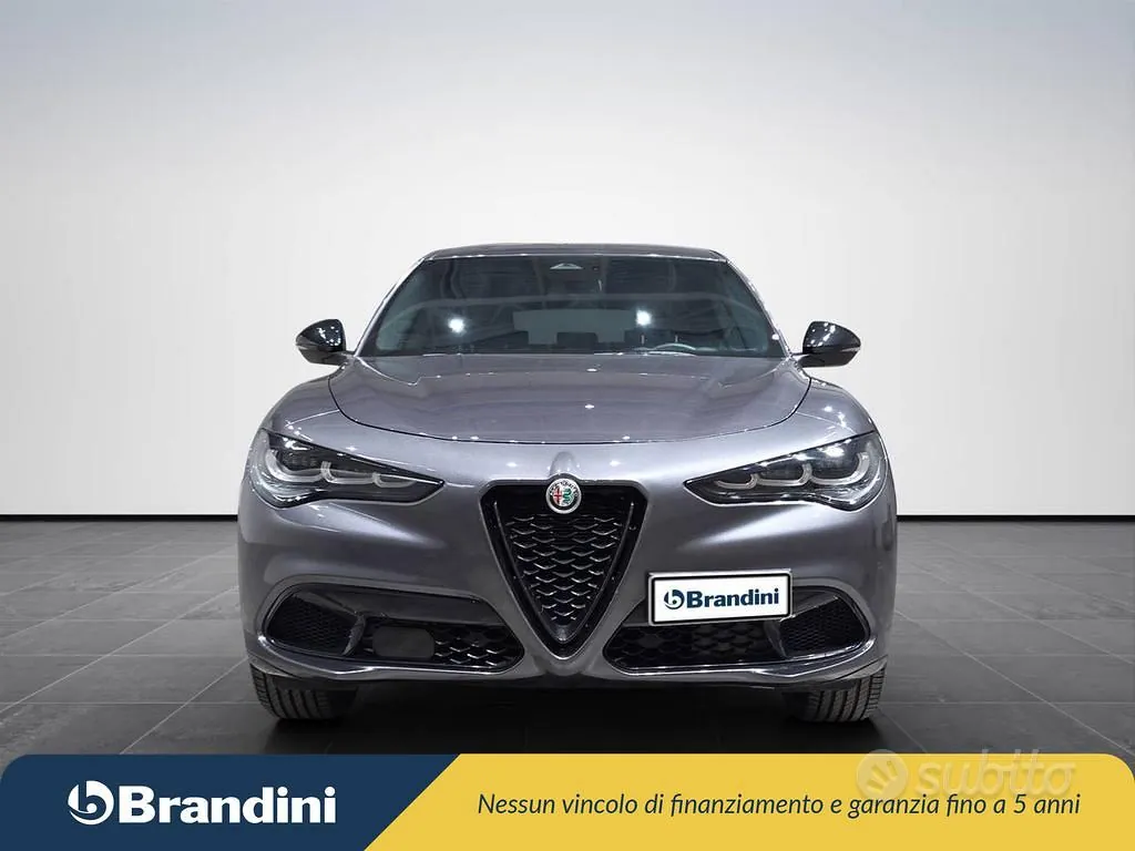 Alfa Romeo Stelvio 2025 photo 3