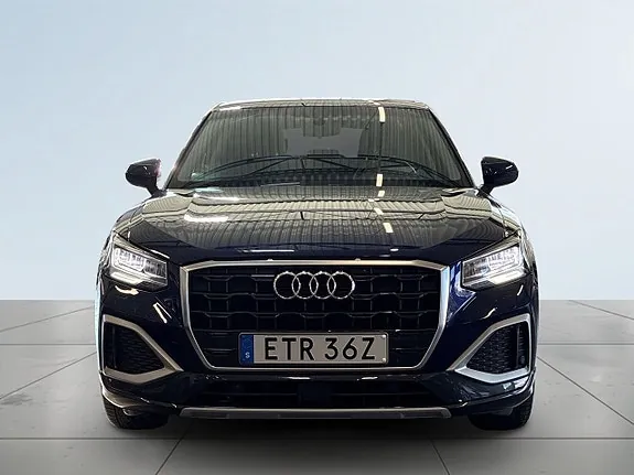 Audi Q2 2021 photo 2