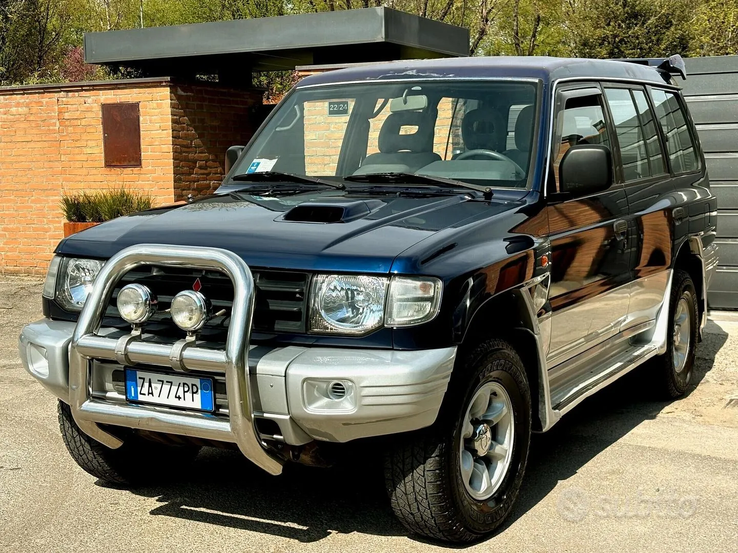 Mitsubishi Pajero 1997 photo 2