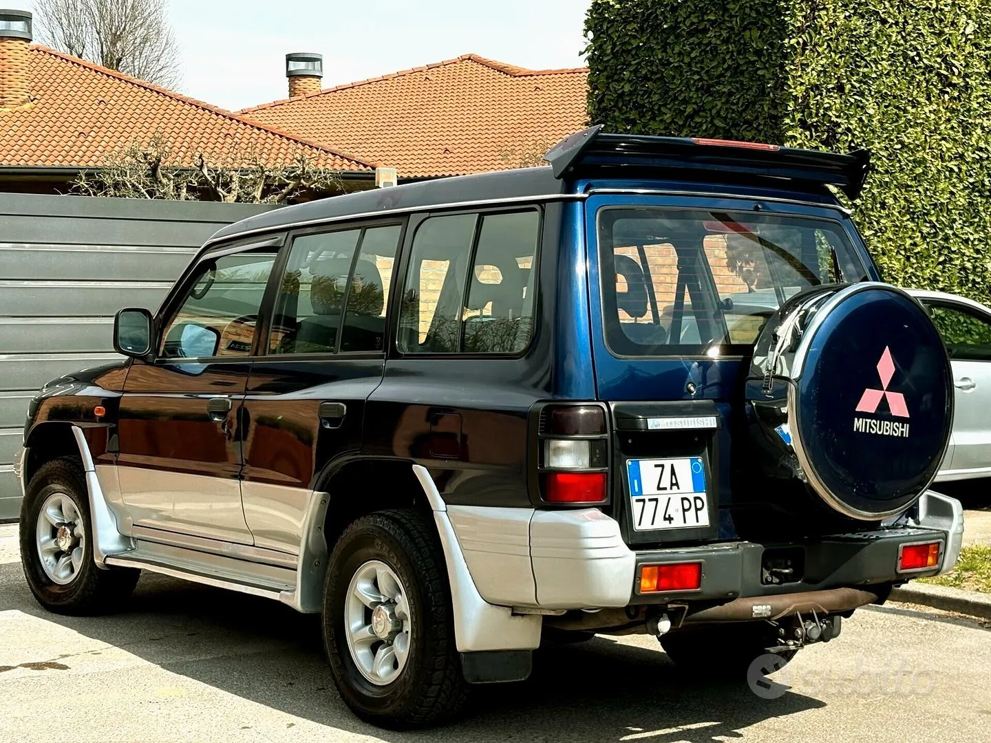 Mitsubishi Pajero 1997 photo 3