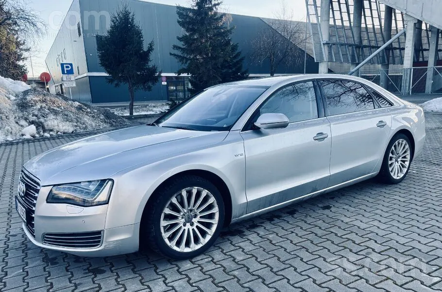 Audi A8L