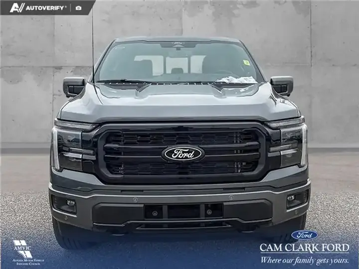 Ford F-150 2026 photo 2