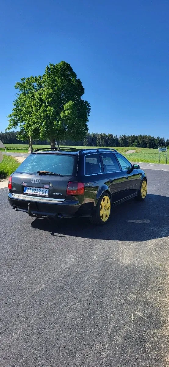Audi A6 2004 photo 2