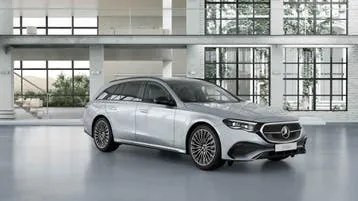 Mercedes-Benz E-Class 2026 photo 2
