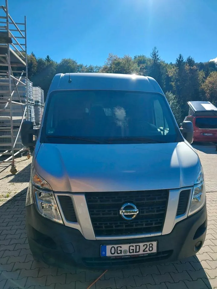 Nissan Nv400
