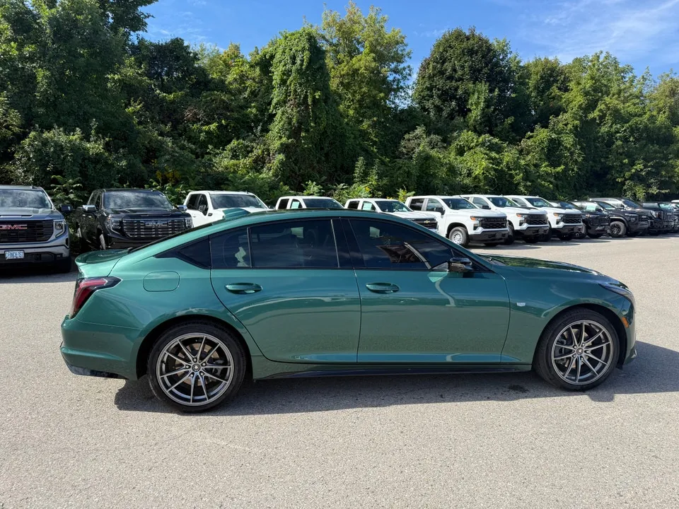 Cadillac Ct5 2025 photo 4