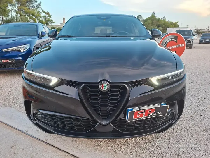 Alfa Romeo Tonale 2023 photo 2