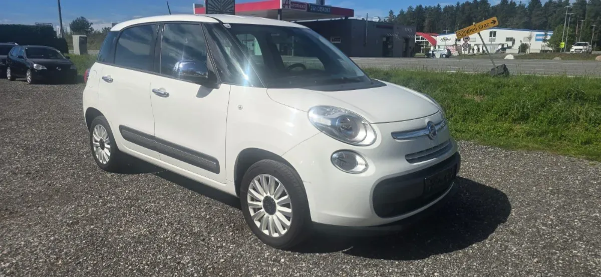 Fiat 500L 2017 photo 2