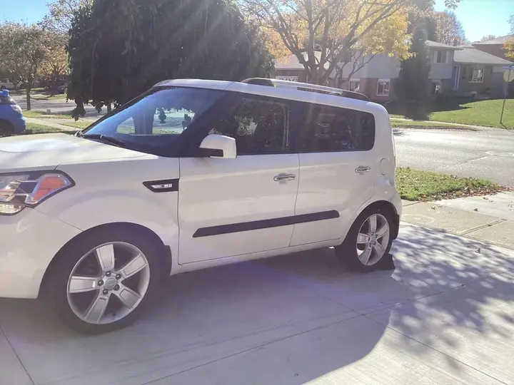 Kia Soul 2011 photo 2