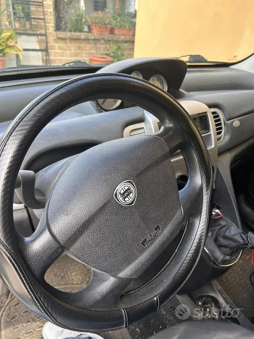 Lancia Ypsilon 2007 photo 3