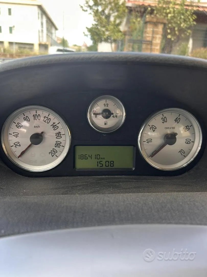 Lancia Ypsilon 2007 photo 2